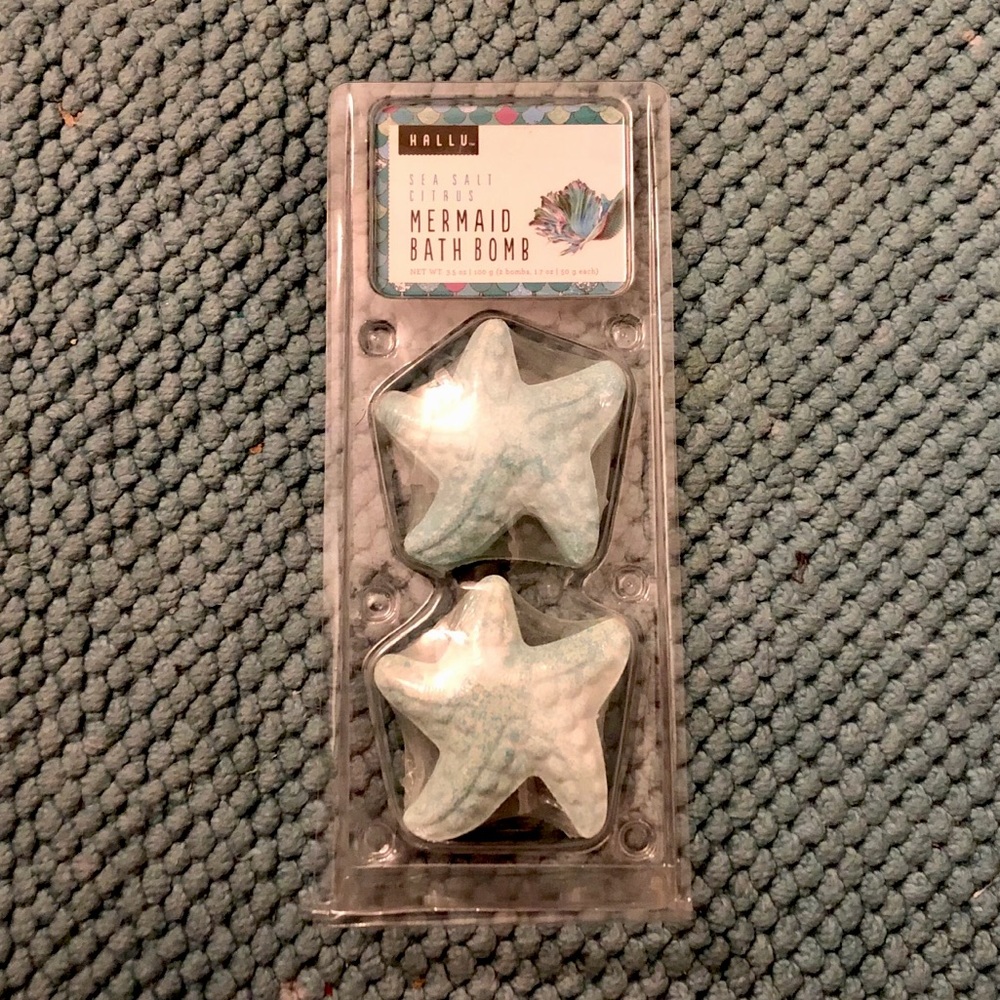 Bath bomb